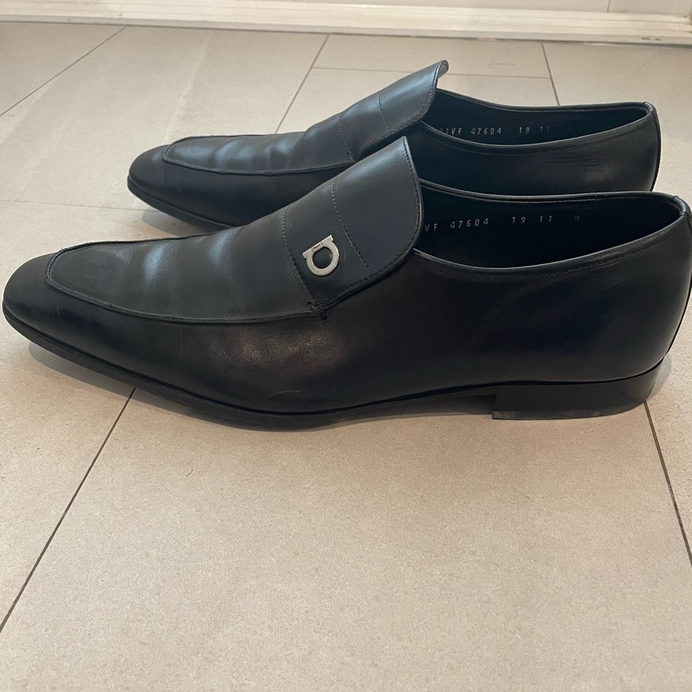 Men’s Salvatore Ferragamo dress shoes, size 11